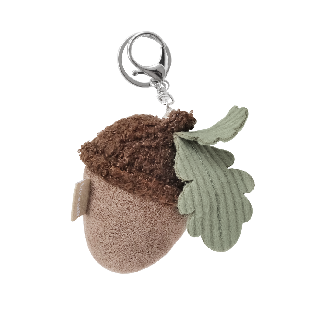 ACORN CHARM // Key chain